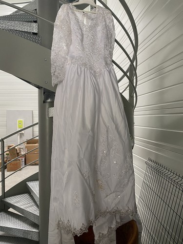 Jolie robe mariee - robe, blanche