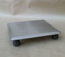 Ancien dessous de plat carré en métal chromé argenté acier inox vintage