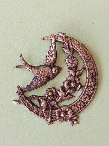 Ancien inisgne métal - ancien,