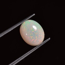 Cabochon d'opale de feu