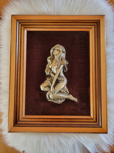 Cadre bois femme nue - cadre, Étain