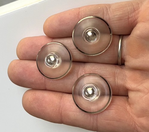 Lot boutons anciens en - anciens,