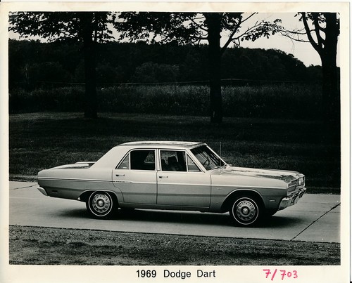 Automobile usa dodge dart - usa,