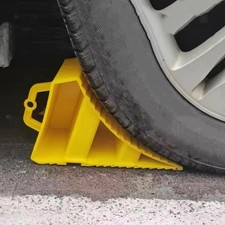 Cale de roue pour camping-car