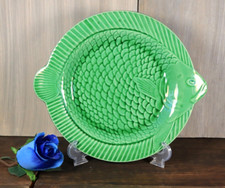 Ancienne Assiette en Barbotine de SARREGUEMINES Vert Forme Poisson