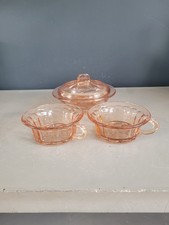 Ensemble 2 tasses + sucrier en verre rose