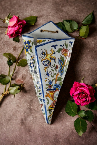 Bouquetiere xviiie siecle - xviiie, en