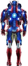 Hot Toys DS004D51 Iron Man 3 Mark VII 7 (Open Armor Version) Diorama New japan