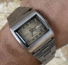 Téléviseur automatique homme