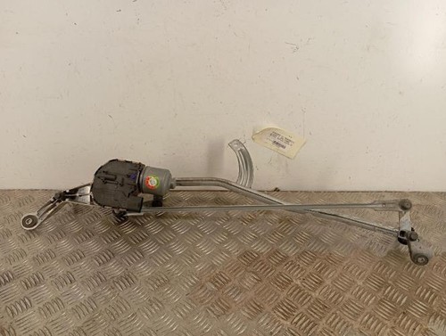 Moteur essuie glace avant