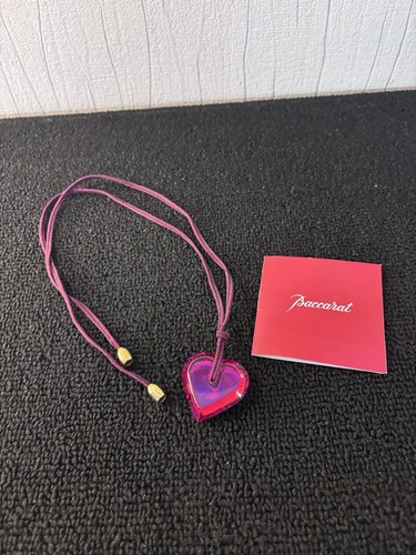 Collier cœur rose irisé - , en