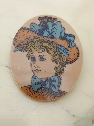 Vintage jolie broche rhodoid - vintage-jolie, rhodoid-