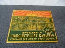 Vintage Etiquette Hotel Valise