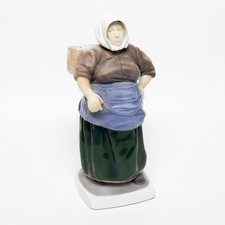 Figurine En Porcelaine Royal Copenhagen Bing&Grondahl "Femme Du Pêcheur" 28x12
