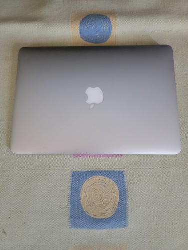 Macbook air a1466 - i5, @