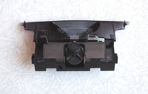 Bouton power ir - /,