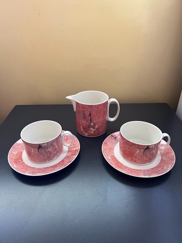 Service tasses sous - service,