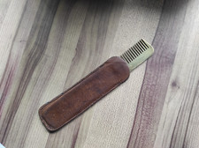 Peigne de poche en laiton