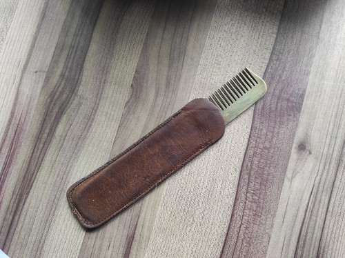 Peigne poche laiton - peigne,