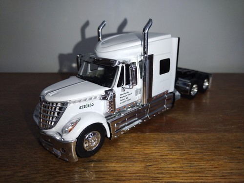 Camion semi remorque - 1/43,