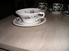 PORCELAINE de COULEUVRE - TASSE à THE PRESTIGE -