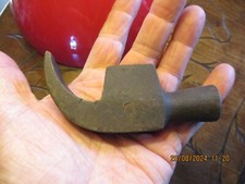 Ancien petit Marteau de Charpentier Couvreur au superbe arrache clou