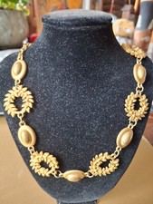 COLLIER VINTAGE,  AGATHA PARIS ( ?) maillons Feuilles laurier, Doré