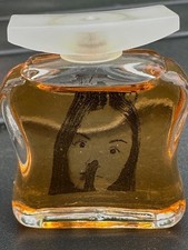 MINIATURE  DE PARFUM OUI NON