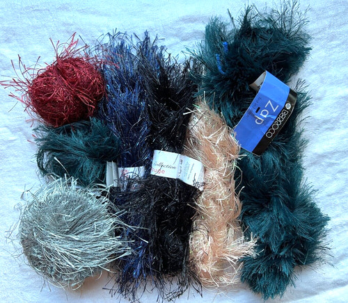 Lot novelty eyelash yarns - of,