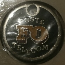 JETON DE CADDIE METAL ♦ " POSTE FO TELECOM " ♦ FO La Force en Liberté