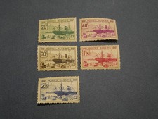 ALGERIE SERIE TIMBRES N°153