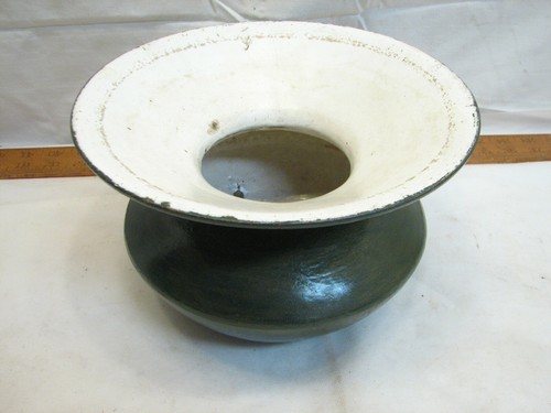 Early cast iron enamel - cast,