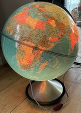 Globe Terrestre Lumineux
