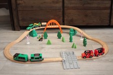 Lot circuit bois trains électrique et manuels BRIO pont passage à niveau pompier