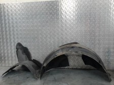 Pare boue avant gauche