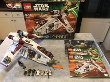 LEGO 75021 STAR WARS REPUBLIC GUNSHIP ANNEE 2013 100% COMPLET EN BOITE + POSTER