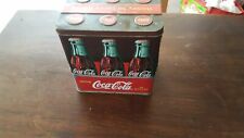 COCA COLA  boite métal ancienne en relief avec couvercle  6 bouteilles