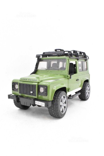 Voiture tout terrain land - tout-terrain,