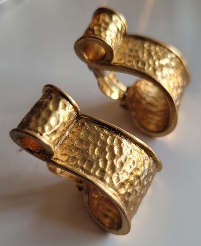 Ancienne paire boucles - ancienne, de