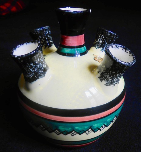 Henriot quimper vase - henriot, pique
