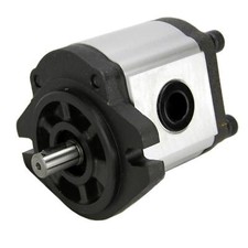 Chief Hydraulic Gear Pump, 1/2 Dia Keyed Shaft, 2.5 GPM at 2000 RPM, CW