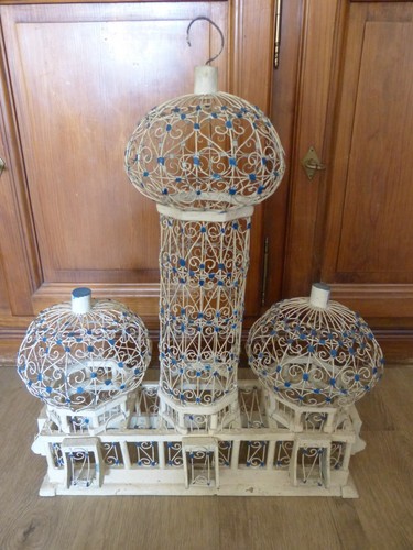 Ancienne cage oiseaux - a,