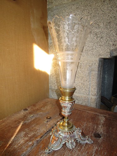 Très belle bouquetière