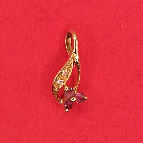 Pendentif vintage plaqué - , or