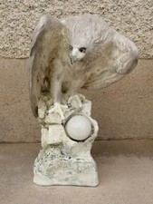 Ancienne lampe aigle signé