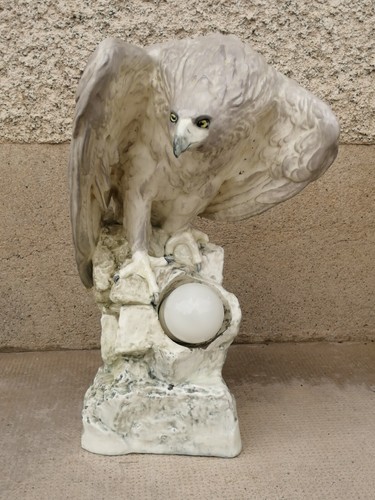 Ancienne lampe aigle signé