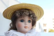 Magnifique Poupée de