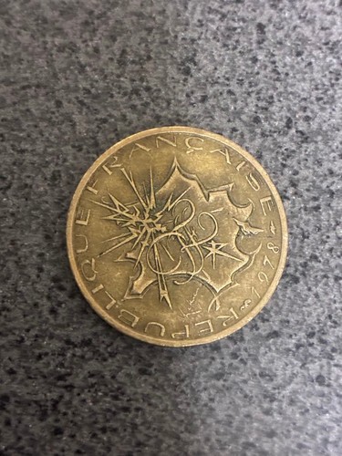 Pièce francs - de,