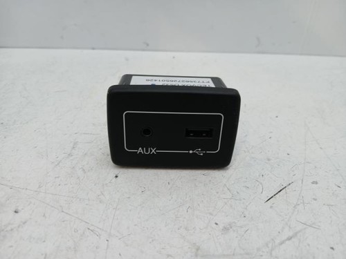 Prise port usb fiat 500l - port,