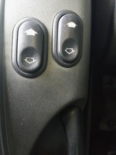 Interrupteur de leve vitre